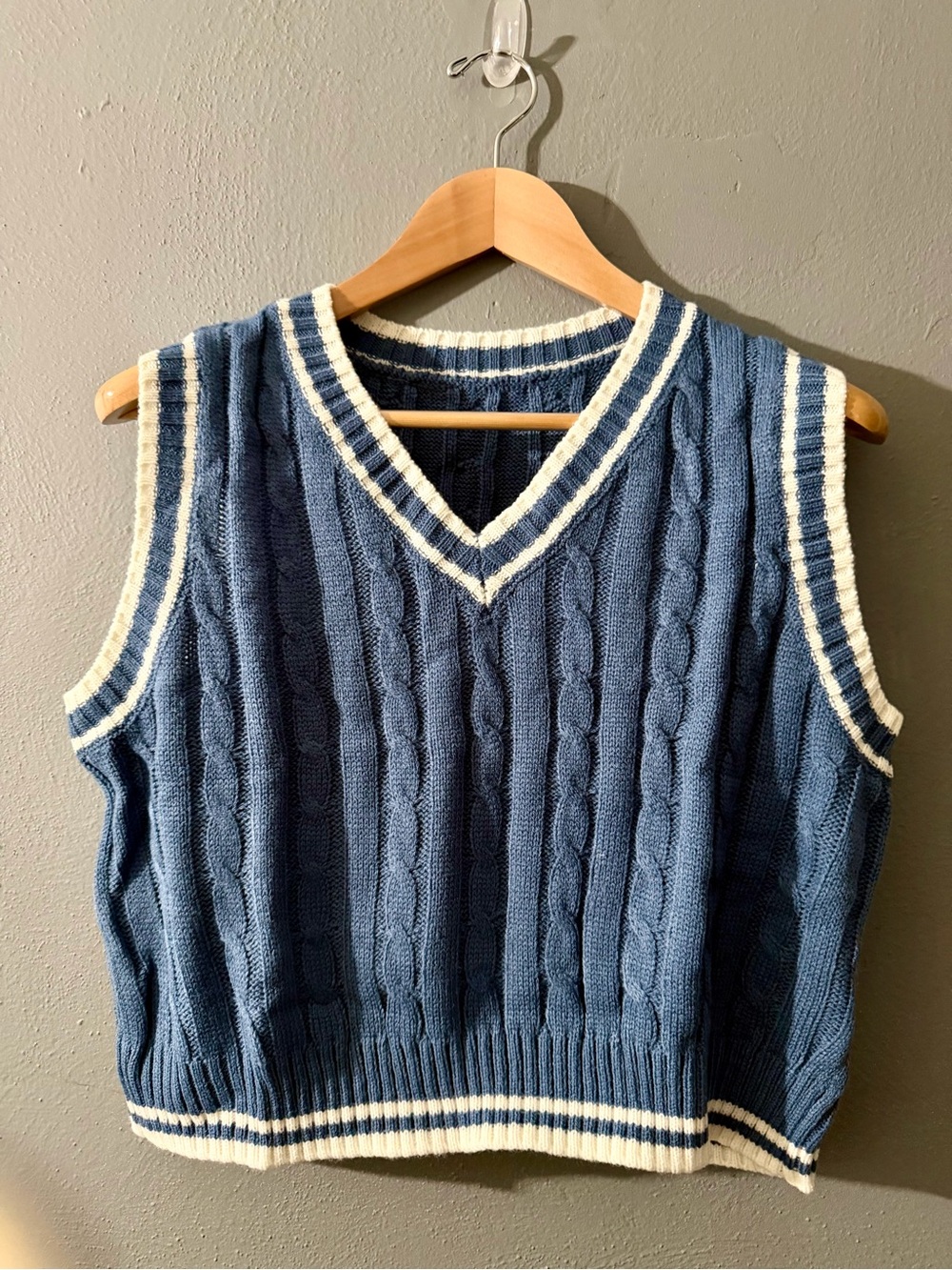 NWOT Blue Cable-Knit V-Neck Sweater Vest with Cream Trim